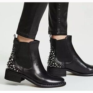 Sam Edelman ‘Dover’ Chelsea Leather Studded Ankle Boots